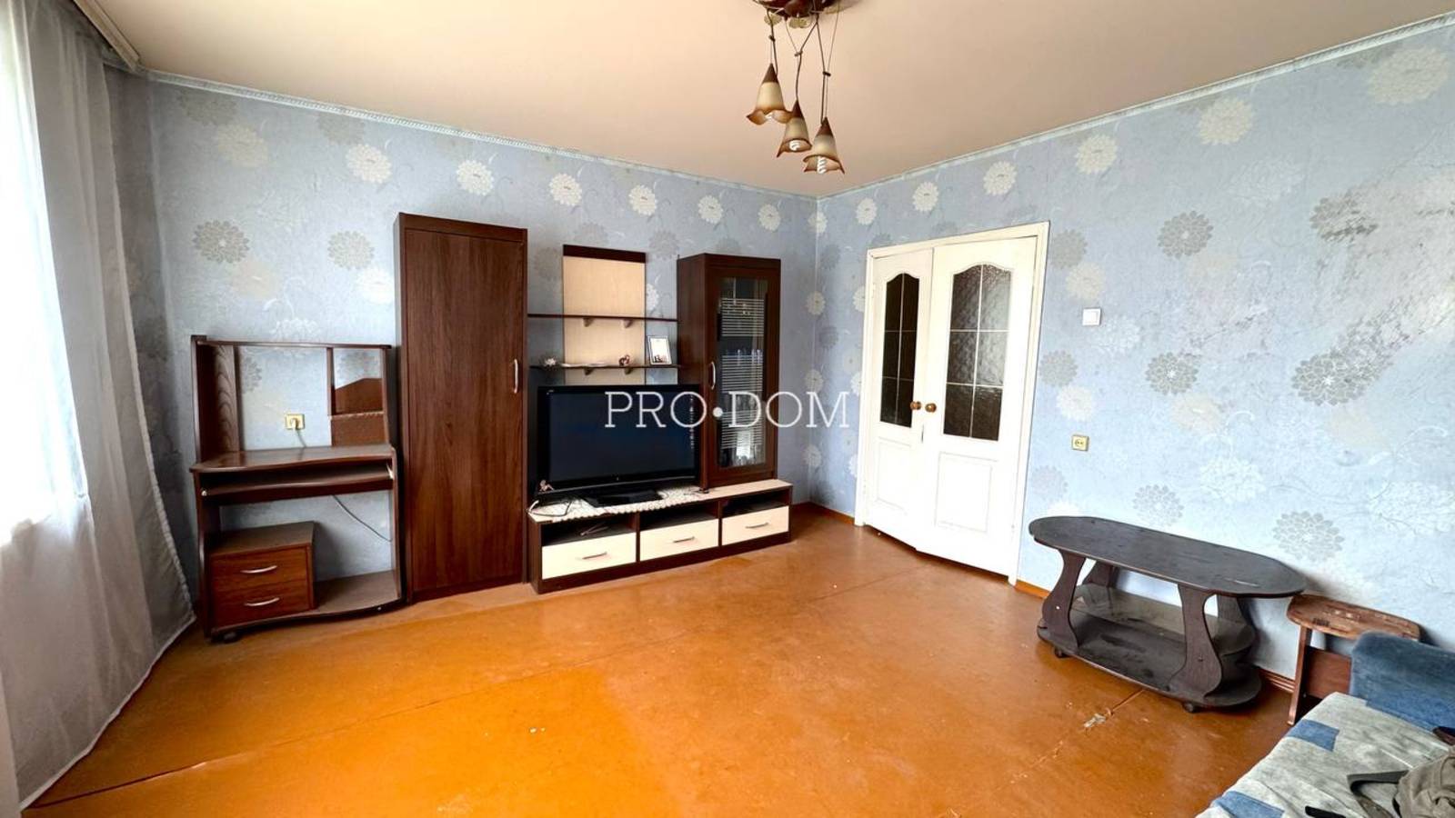 Продается 1-комнатная квартира на 2 этаже в прекрасном районе Южно-Сахалинска! смотреть онлайн