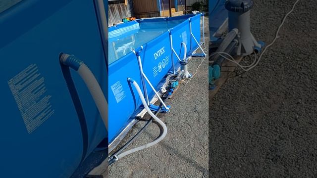 Подогрев бассейна дешево и сердито.