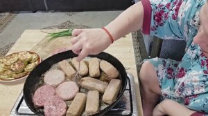 суп с фрикадельками,  греча,жареный кабачек и котлеты