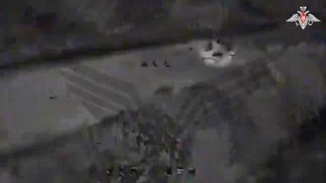 Расчеты FPV-дронов Центра Рубикон уничтожают л/с, технику, связь и БПЛА ВСУ на Донецком направлении
