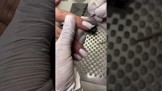 Коррекция натуральных ногтей. Укрепление гелем. смотреть онлайн