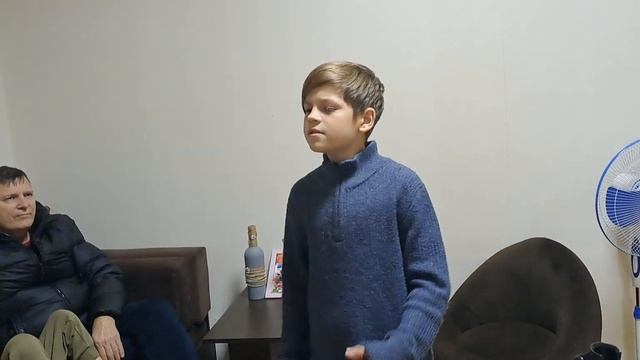 "Герои России моей"  исполняет Игорь Берник. Преподава? смотреть онлайн