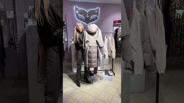Собрали для вас образы на основе брюк от бренда Souvenir ?