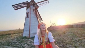 "Russian girls" (Комбинация, "Русские девочки") - моя русско-на?