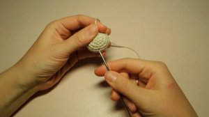 Как спрятать нить при вязании игрушки амигуруми, как завершить вязание