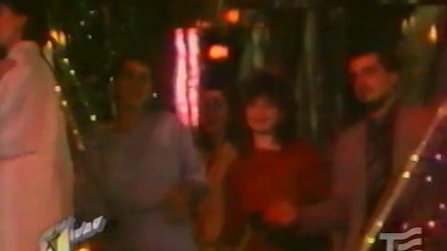 Алла Пугачева - Делу время (Болгария, 1986) смотреть онлайн