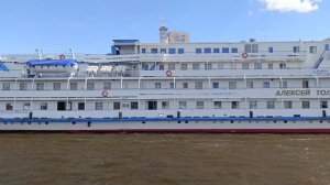 Поездка на теплоходе "Москва 143" по Волге в Нижнем Новг?