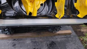 Champion ST655. Поставил лыжи и новый скребок из алюминиевог?