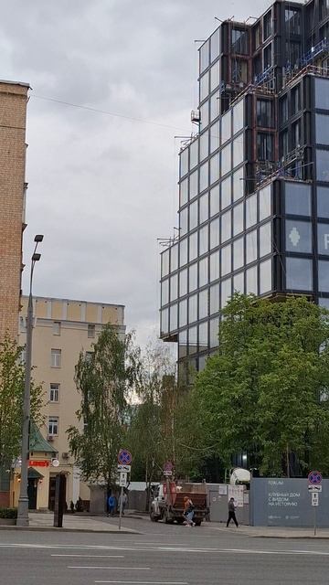 Ещё один необычный дизайн дома в Москве 🥰