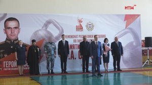 В Ардатове дали старт чемпионату РМ по гиревому спорту