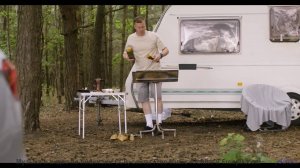 Эта музыка превращает заправку в середине ночи в свидание - Ceramic War -- Taylor Poe -- 10 Million