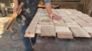 Building A Table With A Unique But Wonderful Design. Great Interior Furniture Ideas And Designs.