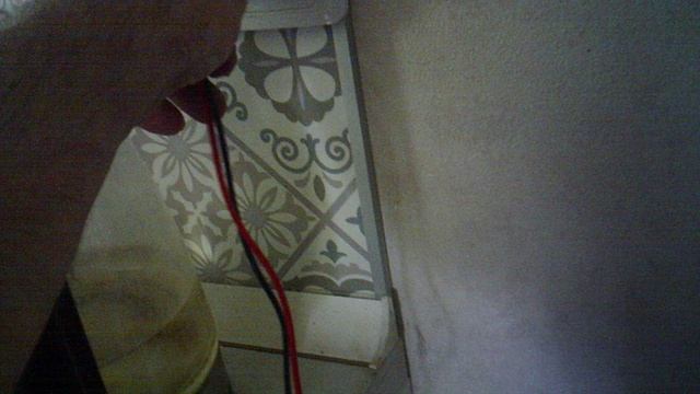 Бытовое электроизмерение напряжения в розетке 220V: без нагрузки и под нагрузкой (электрочайник)