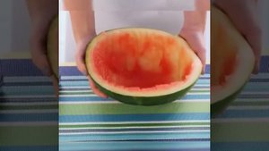 Нож-щипцы для арбуза