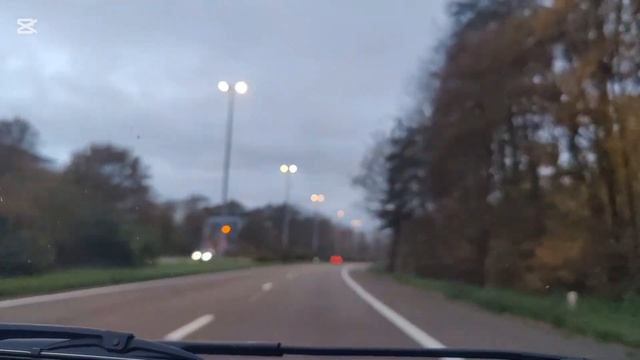 Твой взгляд против моего и я бессилен.Kalvados смотреть онлайн