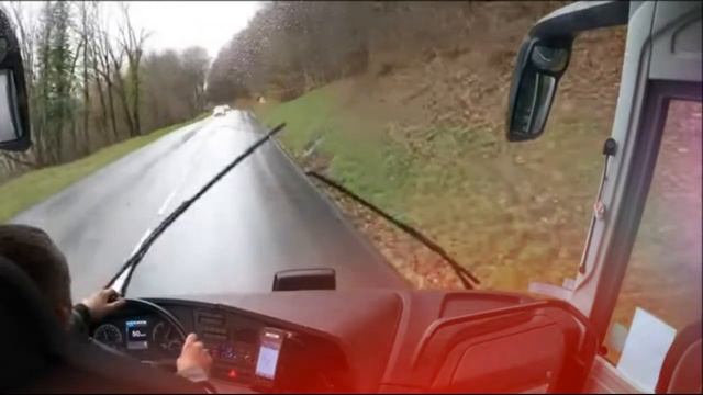 МОЕЙ 15 ЛЕТНЕЙ ДОЧЕРИ УЖЕ ДОЛГО ВРЕМЯ БЫЛО ПЛОХО — ТОШН смотреть онлайн