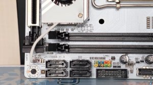 JGINYUE B760i Snow Dream D5 - самая навороченная ITX материнка для LGA