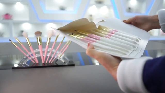 Кисти для макияжа натуральный ворс pink 10 шт смотреть онлайн