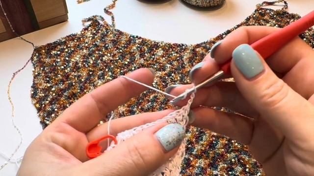 СВЕРКАЮЩИЙ ТОП КРЮЧКОМ «DECO», ✨✨✨ МАСТЕР-КЛАСС, часть 2 смотреть онлайн