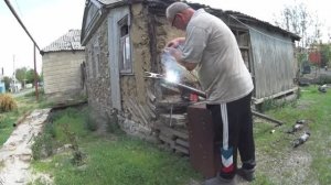 ЖИВЕМ В ДЕРЕВНЕ!!СВАРКА,ЗАЧИСТКА,ПРОПОЛКА,ПОЛИВ...ЧЕМ БЫ НЕ ТЕШИТЬСЯ,ЧТОБЫ НЕ ЗАСКУЧАТЬ!!