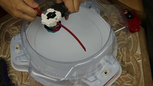БЕЙБЛЭЙД Обзор Цвай Лонгинус Луинор Л5 GT Zwei Longinus от Такара Томи GT 4 сезон! Тестируем!