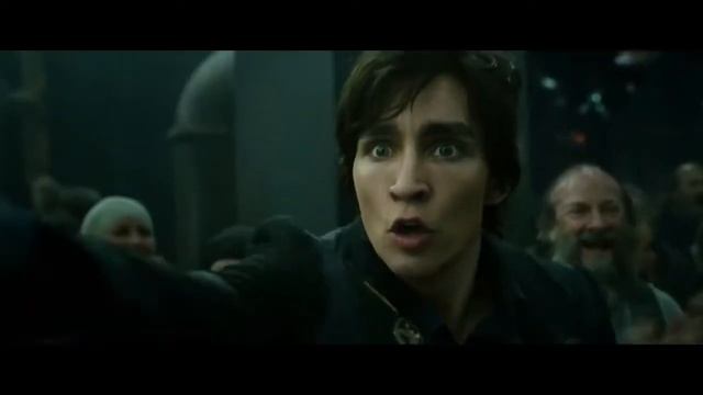 Обзор на фильм Хроники Хищных Городов (2018). Отличия фильма от оригинала смотреть онлайн