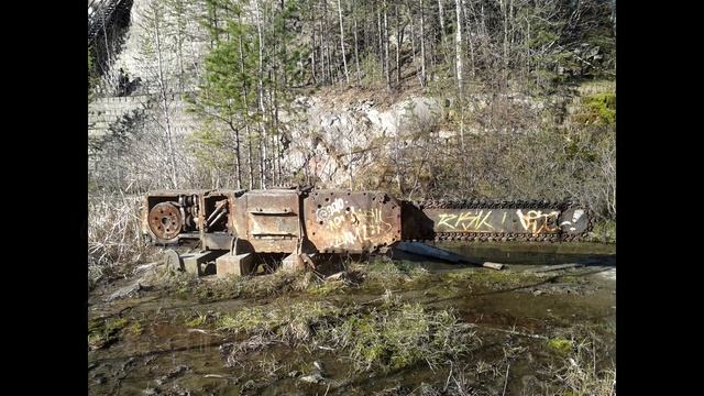 Старая Линза 2020 (ЧТО ОСТАЛОСЬ ОТ КАРЬЕРА) смотреть онлайн