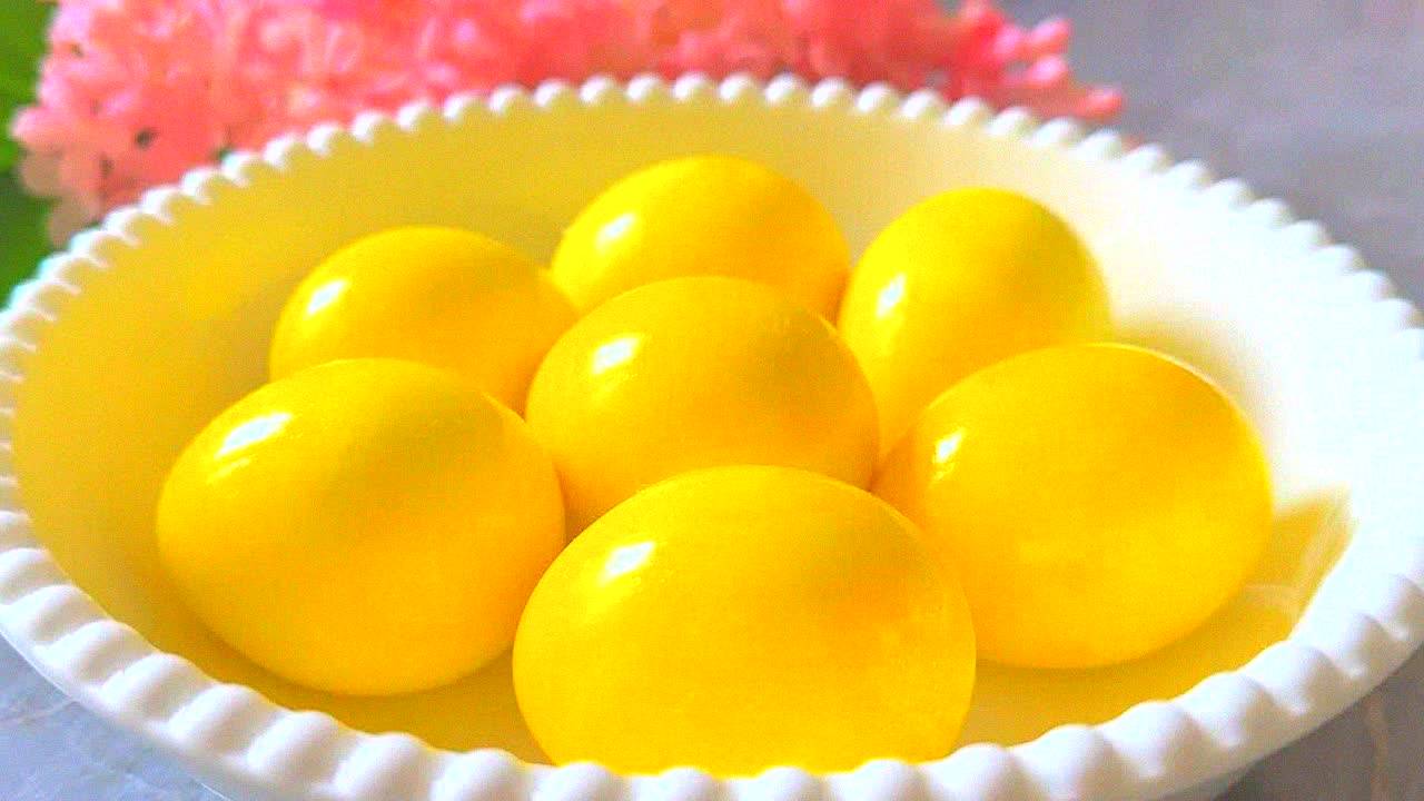 Как покрасить яйца на Пасху без красителей — золотые яйца куркумой! Идеи для праздника!