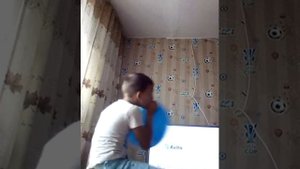 Лопнул огромный шарик