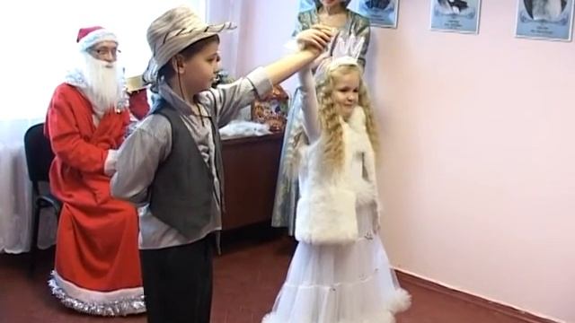 Новогоднее приключение в стране Читалии.Библиотека-филиал №29 Харьков. смотреть онлайн