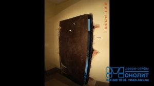 Безумный взлом двери. Слабый способ крепления двери. Н