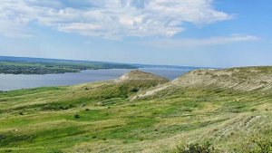 Арбугинская гора, вид на Волгу.
