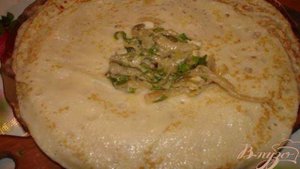 Блины с капустой и яйцом