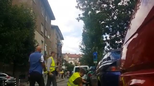 Шофьор побърква скобаджиите смотреть онлайн