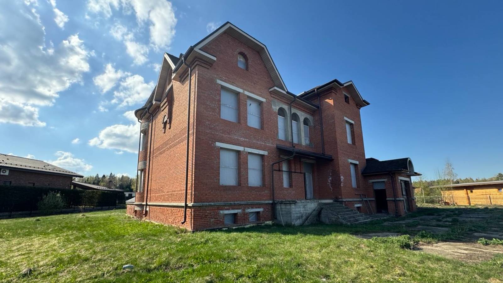 video5321209362981612546