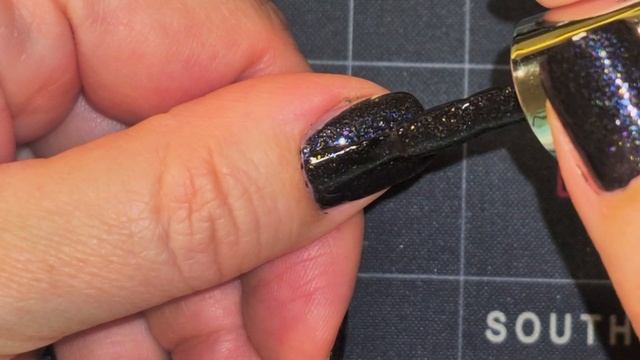 Стильный дизайн на короткие ногти 🍁 смотреть онлайн