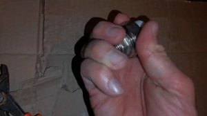 Потекло соединение металл-пластик. Можно подтянуть га