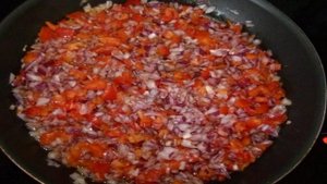 Ароматный запеченный фаршированный картофель