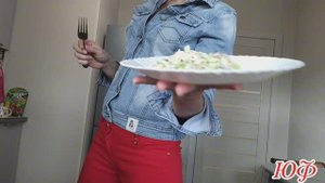 САЛАТ С МЯСОМ И ЧЕРНОСЛИВОМ. Рецепт приготовления вкусного салата.