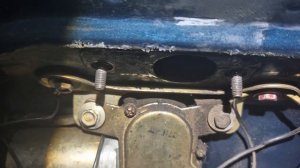 Как поменять замок багажника на ВАЗ 2109 ? (легко и досту?