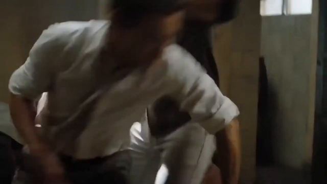 Огляд фільму "Спадок Борна" ("Эволюция Борна"). Kinoteatr.ua смотреть онлайн