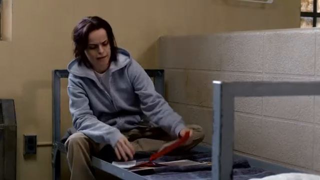Orange Is The New Black S03Е04 ViruseProject смотреть онлайн