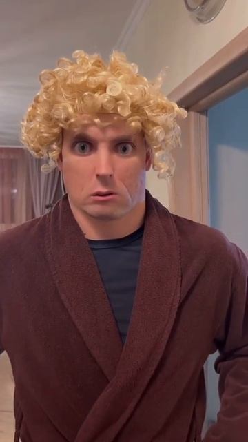 мужчина по вызову смотреть онлайн