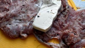 Ароматные рулеты из индейки с картофельным кугелем