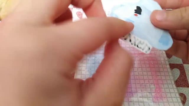 Моё первое видео/ распаковка бумажных сюрпризов ♥️ смотреть онлайн