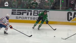 Jason Robertson Goes Five-Hole To Give The Stars A Quick Strike