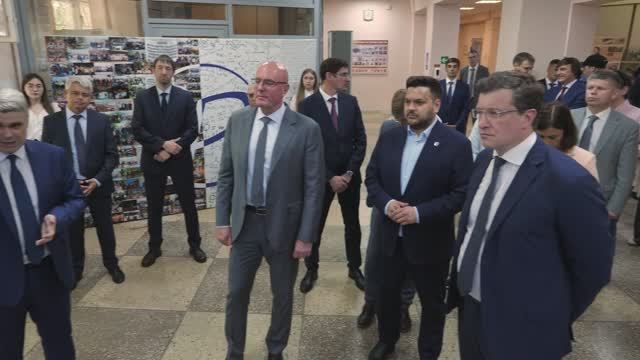 Дмитрий Чернышенко и Глеб Никитин оценили флагманские научные проекты ННГУ