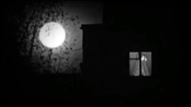 Страшные истории-Жуткий смех смотреть онлайн