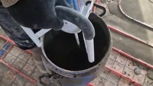 Самовыравнивающийся грубый ровнитель. Цементополиме?