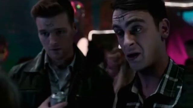 Отбросы 6 серия банан смотреть онлайн